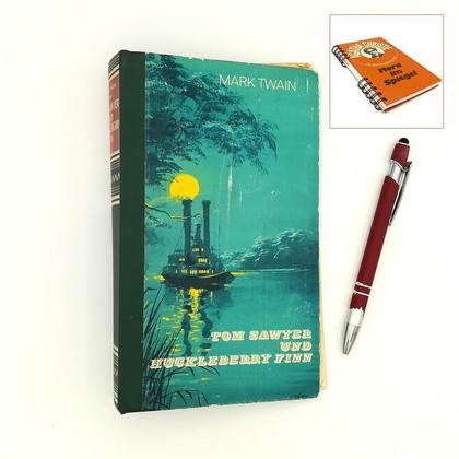 Notizbuch aus altem Buch "Tom Sawyer"