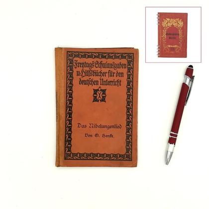 Notizbuch aus altem Buch "Nibelungenlied"