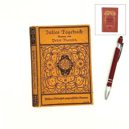Notizbuch aus altem Buch "Julies Tagebuch"
