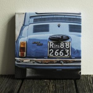 Foto auf Leinwand: „Blauer Fiat 500“