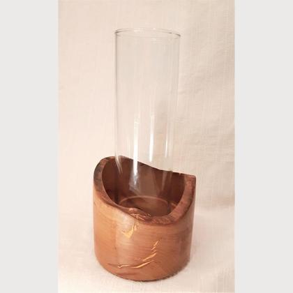 Glas im Holz
