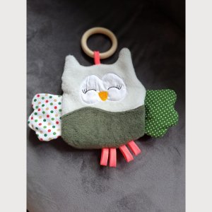 Kuscheltuch Eule mit Beißring – grün