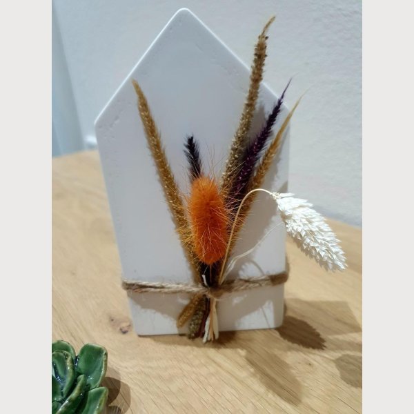 Häuschen mit Trockenblume - Image 2