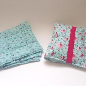 MAMA GESCHENKSET – Rose Diaper Clutch & reusable cotton washing pads